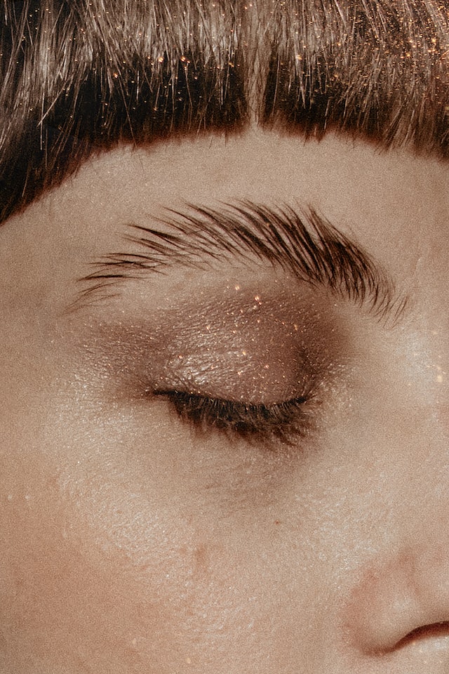Guide: Find den rette øjenmakeup til din øjenfarve